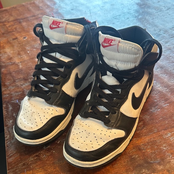 Nike Black and White Panda High-Tops - Picture 1 of 5